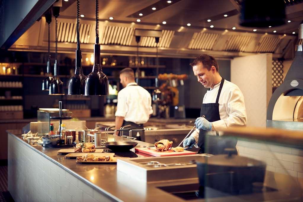 Van Der Valk Hotel Melle - Osnabrueck Ресторан фото